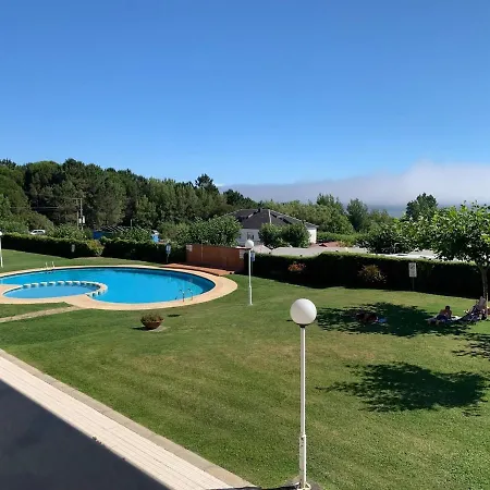Playa De Montalvo Con Piscina Sanxenxo